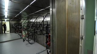 Illustration for article titled If You're Worried About Getting Your Bike Stolen, Park It Inside This Bank Vault